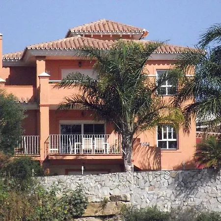 Pilar Villa El Faro